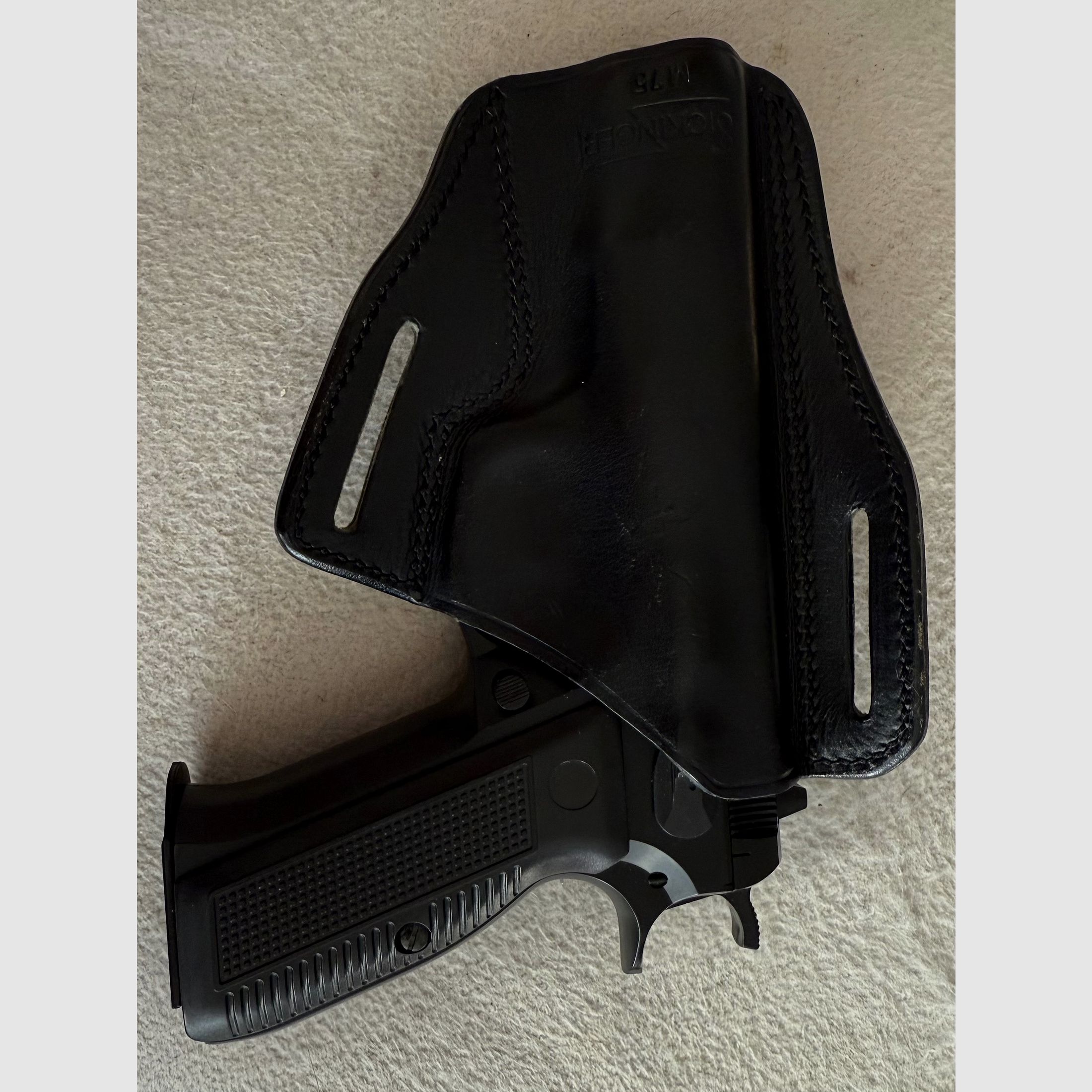 Sickinger Pancake Holster, Leder schwarz, für CZ75, M75, Tanfoglio u.ä. 