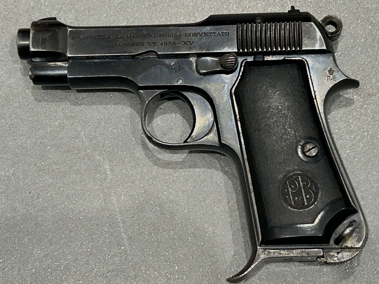 Beretta M1934 - 9mm corto italienische Militärwaffe 2. Weltkrieg