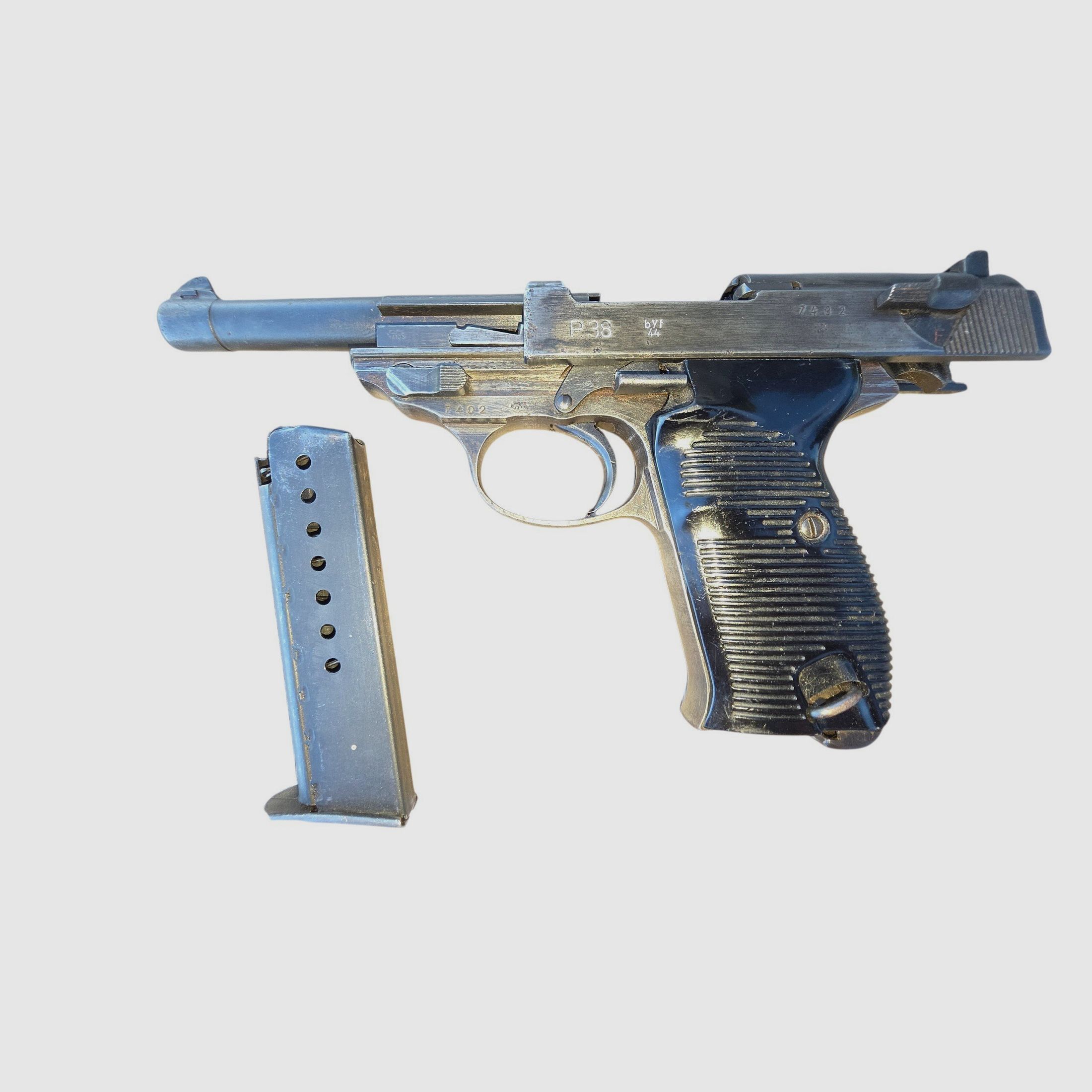 Pistole Typ Walther P38 Herstellung BYF Mauser aus 1944 9X19 gebraucht, Bild 4 von 6