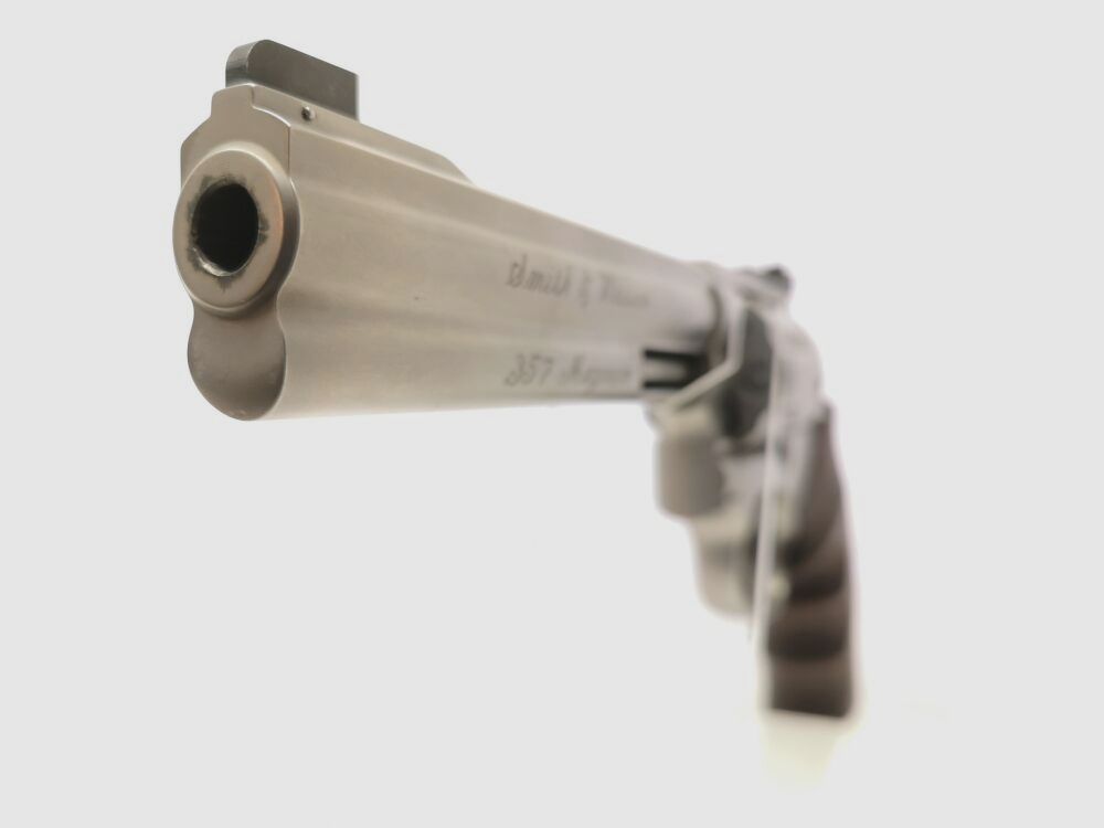 Smith & Wesson 686-4 Target Champion