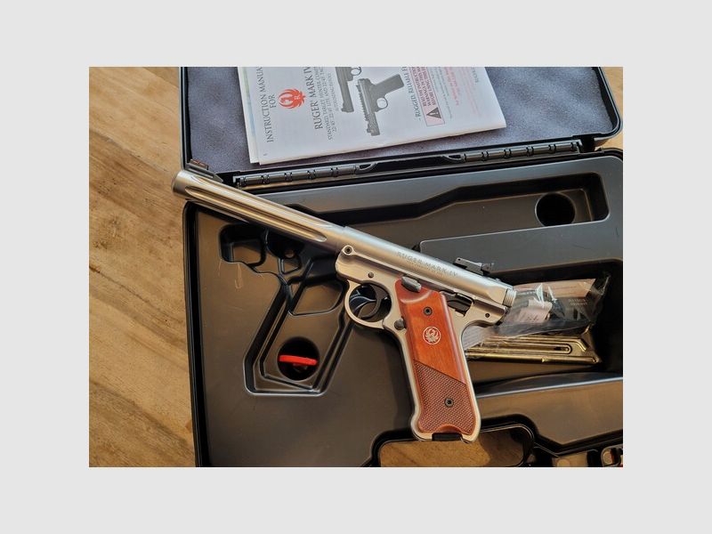 RUGER Mark IV Hunter 6,88" stainless, KK Pistole Kaliber .22lr