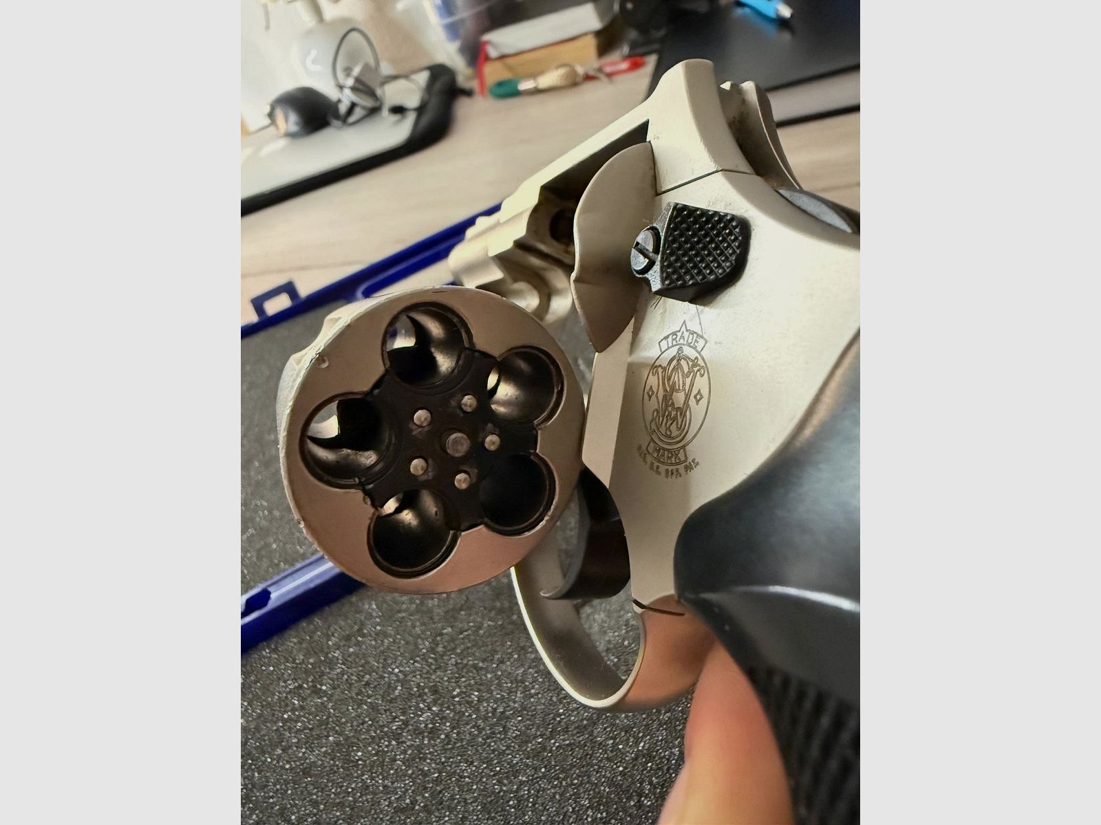 Smith&Wesson Combat Blank Firing Revolver