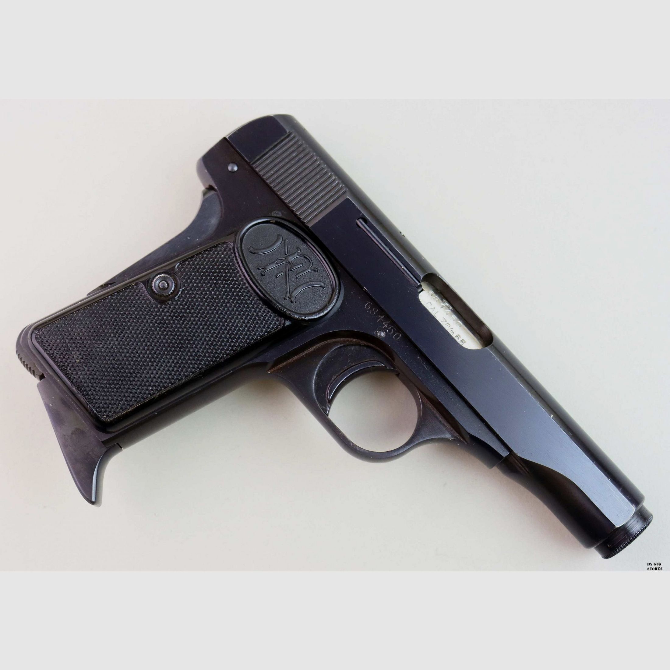 Pistol F.N. Browning mod. 10 cal. 7.65 mm mat. 681450, image 4 of 8
