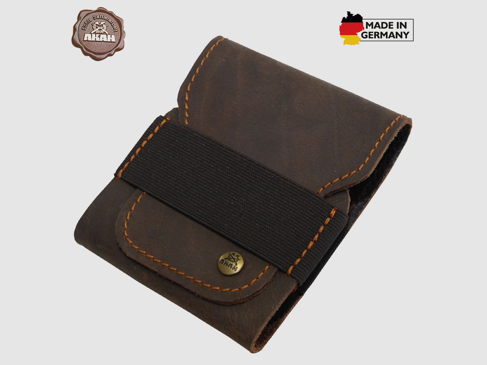AKAH cartridge case made of buffalo leather with pull-up effect