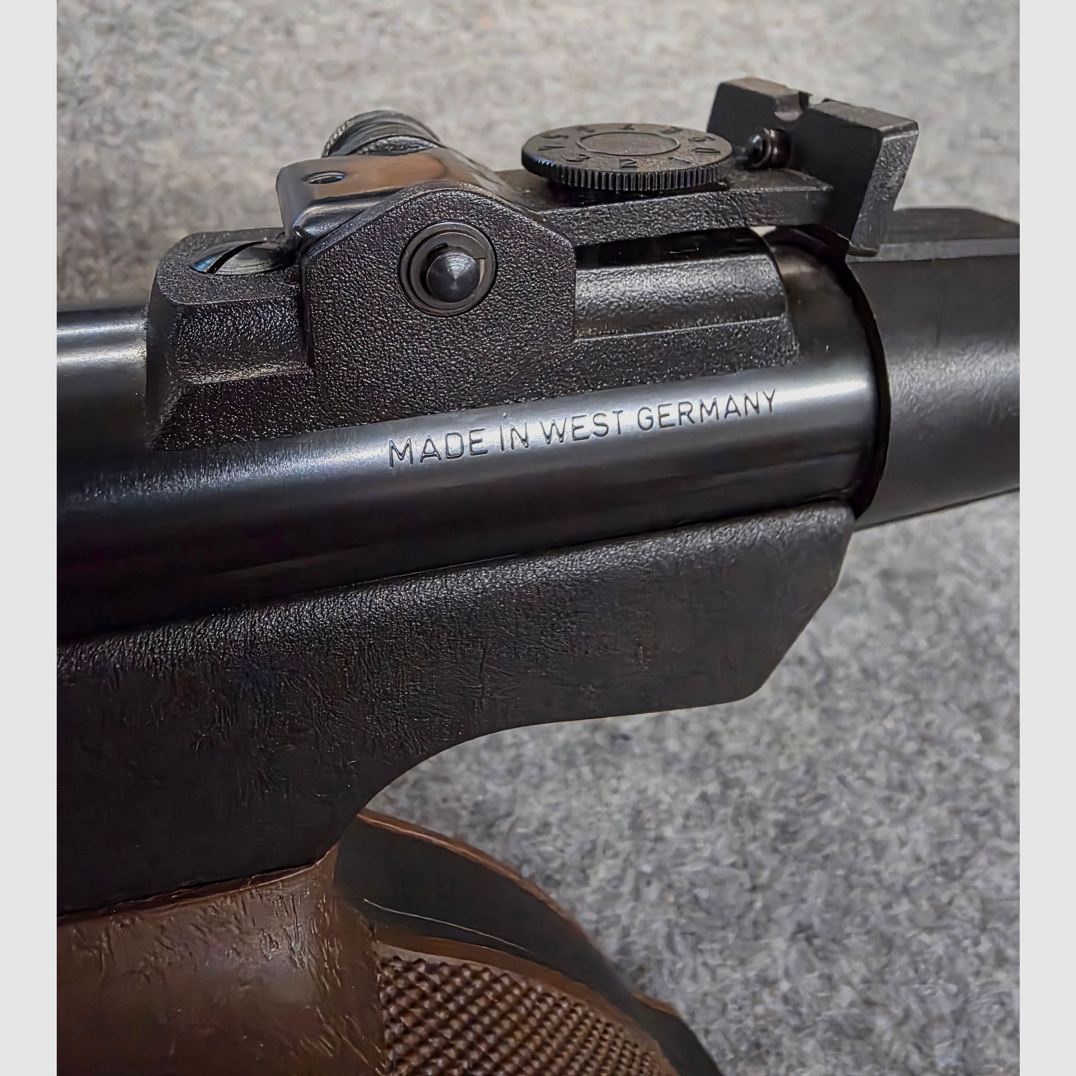 Para coleccionistas, pistola de aire comprimido Diana modelo 5 G pistola Cal. 4,5mm Diabolo Knicker en estado como nueva