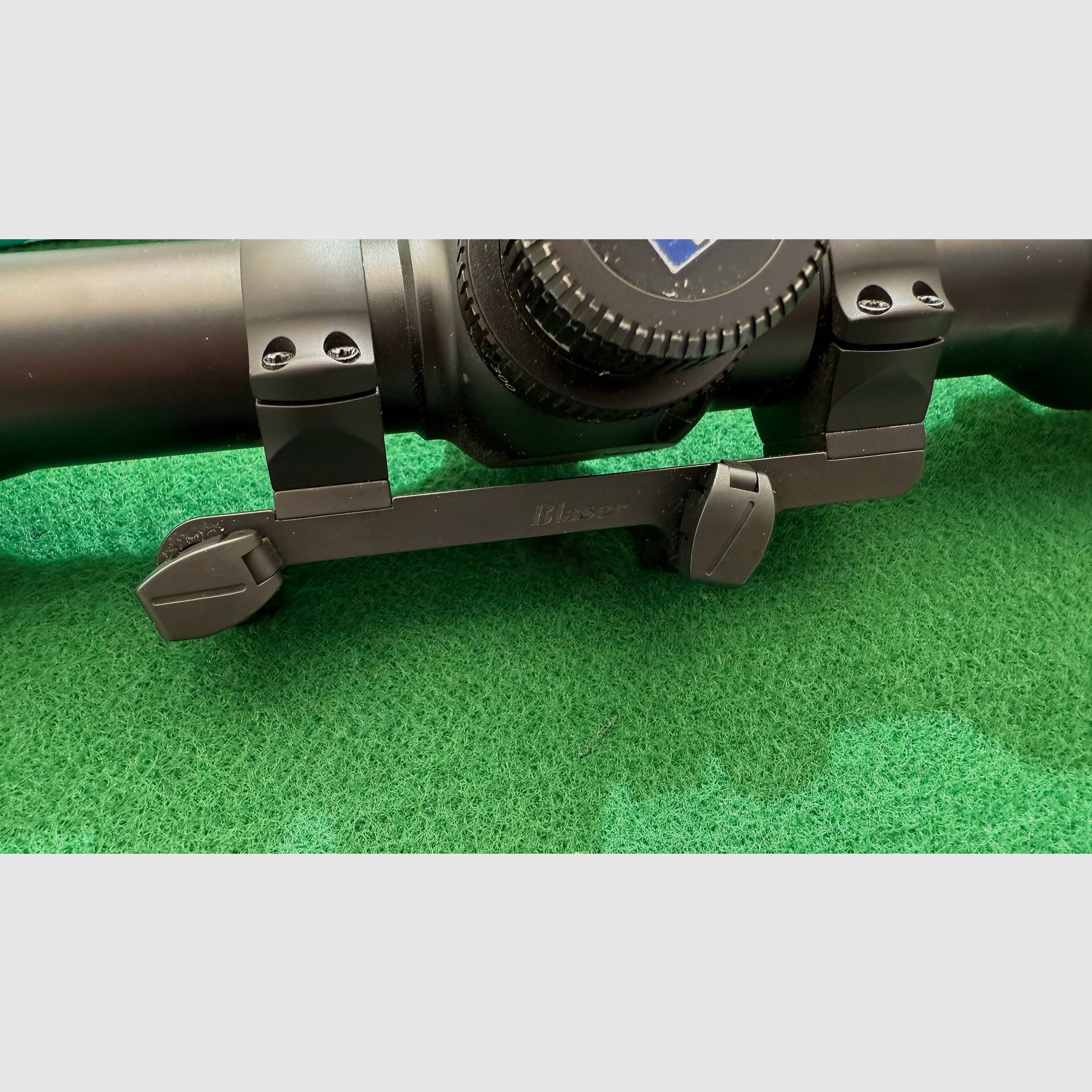 Blaser R8 Wechsellauf .243 Win mit Hausken 184 XTRM MK2 und Zeiss 6-24x56 FL