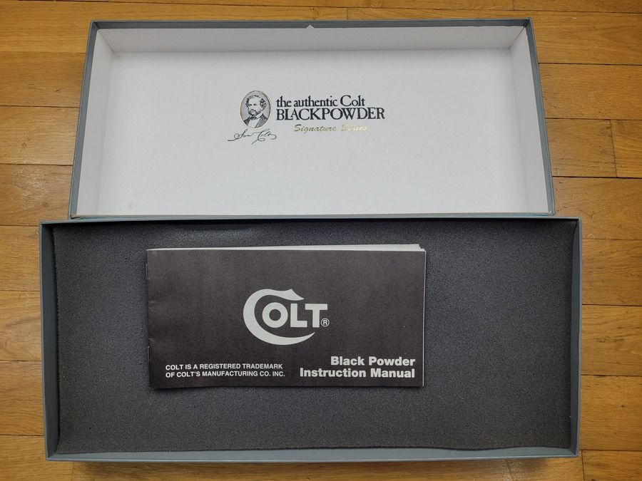 Superb Colt WALKER 1847 – Serie Signature de Colt – 3ª generación – en su estuche – rarísimo en Europa – la réplica más fiel y mejor que existe – Estado nuevo, imagen 32 de 33