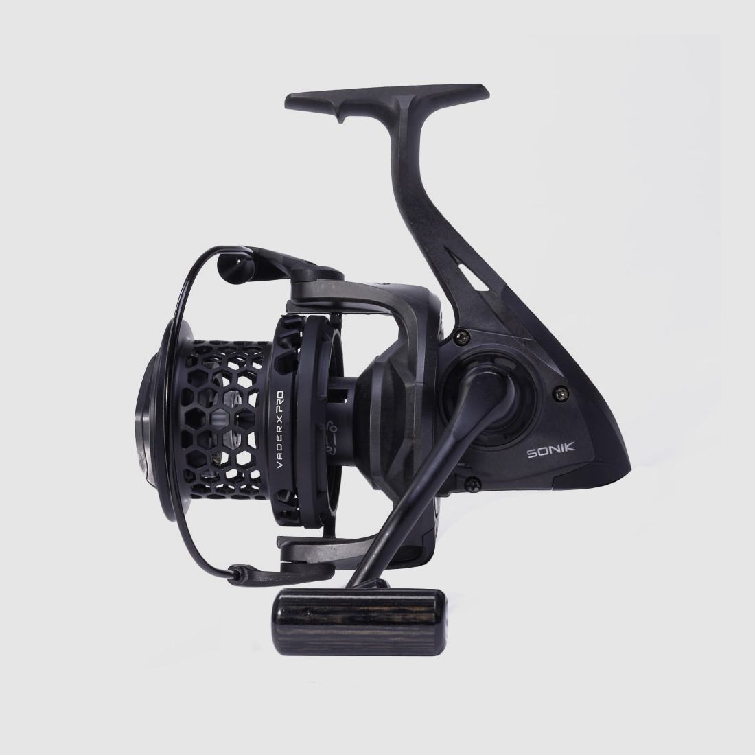 Sonik Vader X Pro Carbon 10000