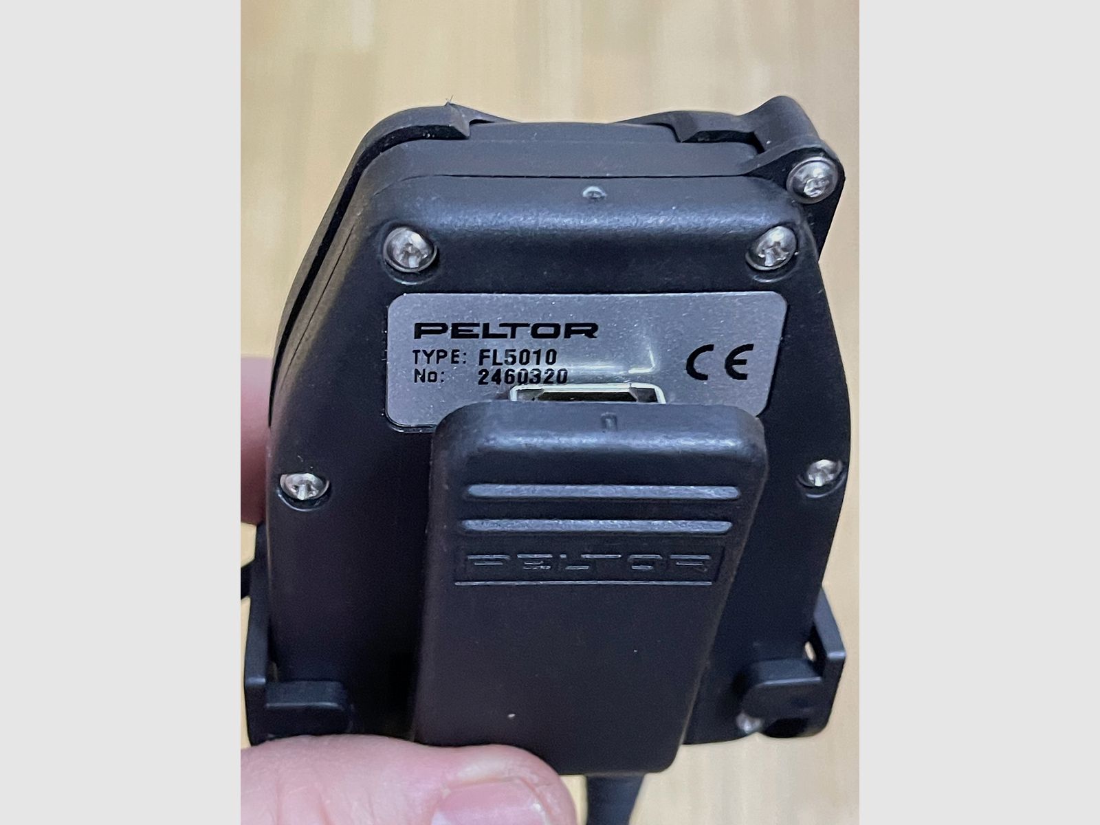 PELTOR Comtac V XPI Full Set (Nagelneu)