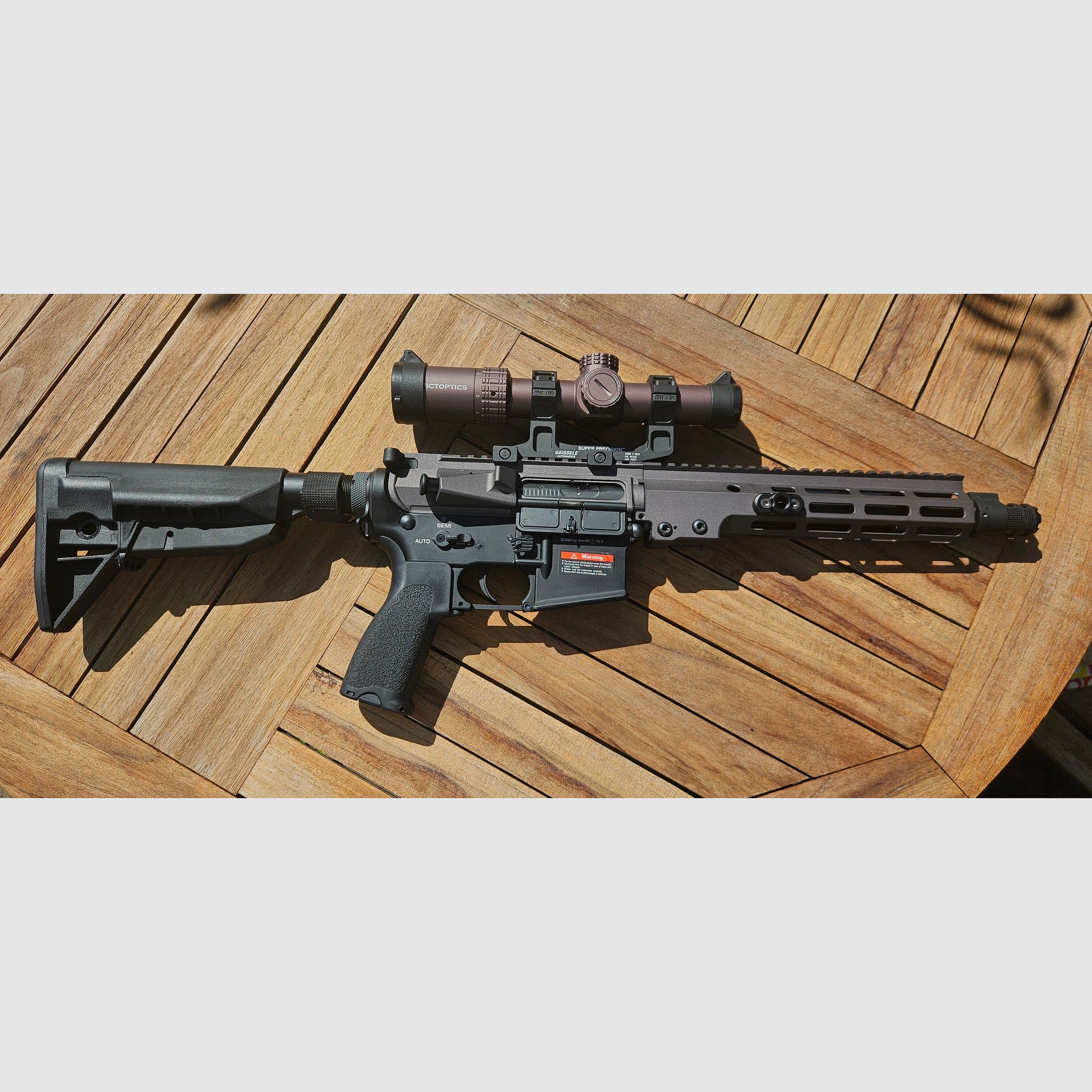 E&C BC-9 Competition Gen. 4 – Spielerorientierte S-AEG (BiColor Schwarz/Sunset Gray)