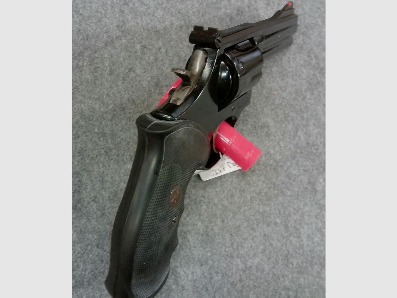 Smith + Wesson 586 4"