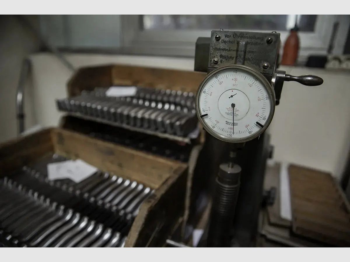 Cours de fabrication de couteaux PUMA