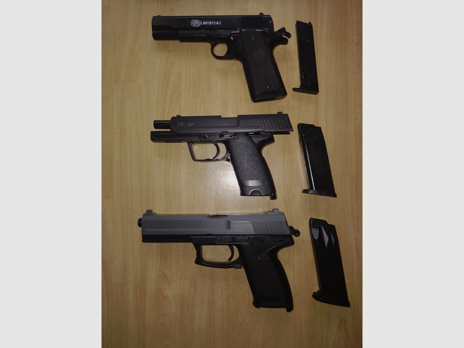 3  Federdruck Pistolen  6mm BB