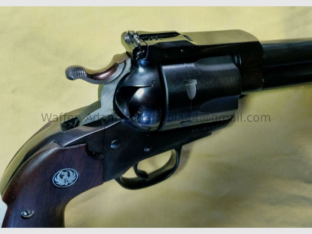 Sturm. Ruger & Company INC , Southport Conn. USA Bisley Blackhawk