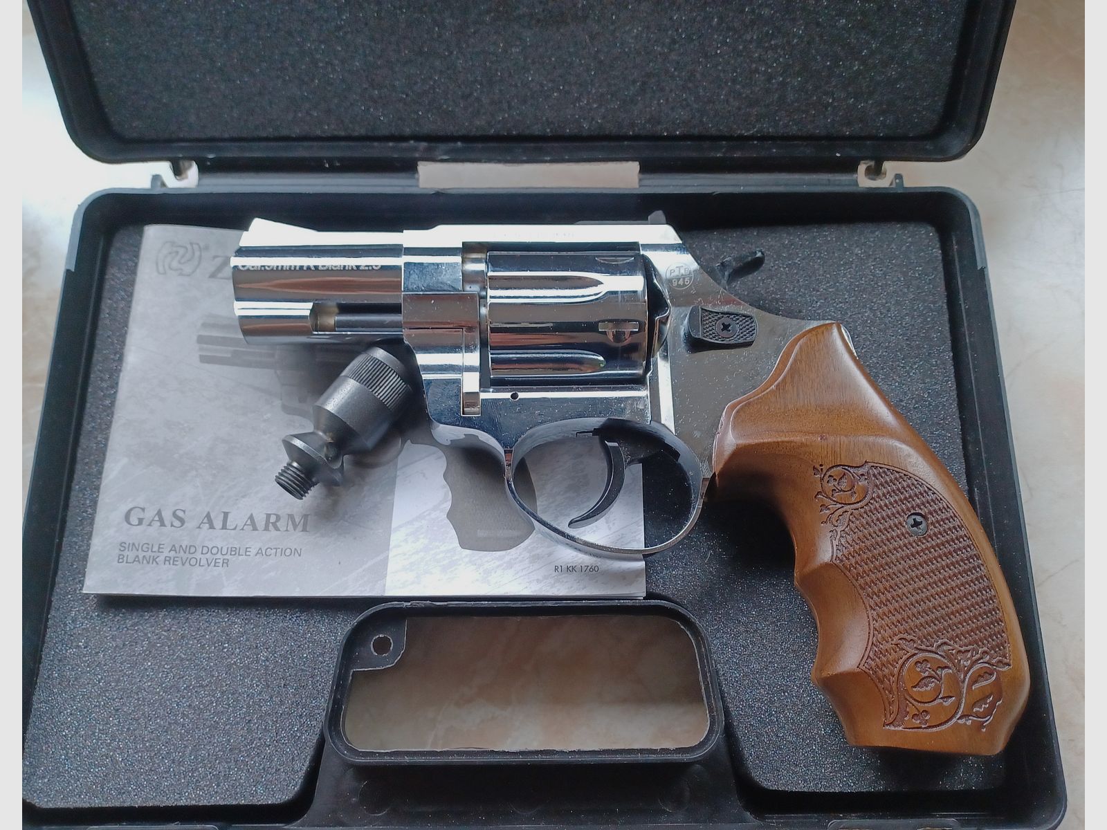 Zoraki R1 2.5" Chrome cal. 9mm R.KNALL