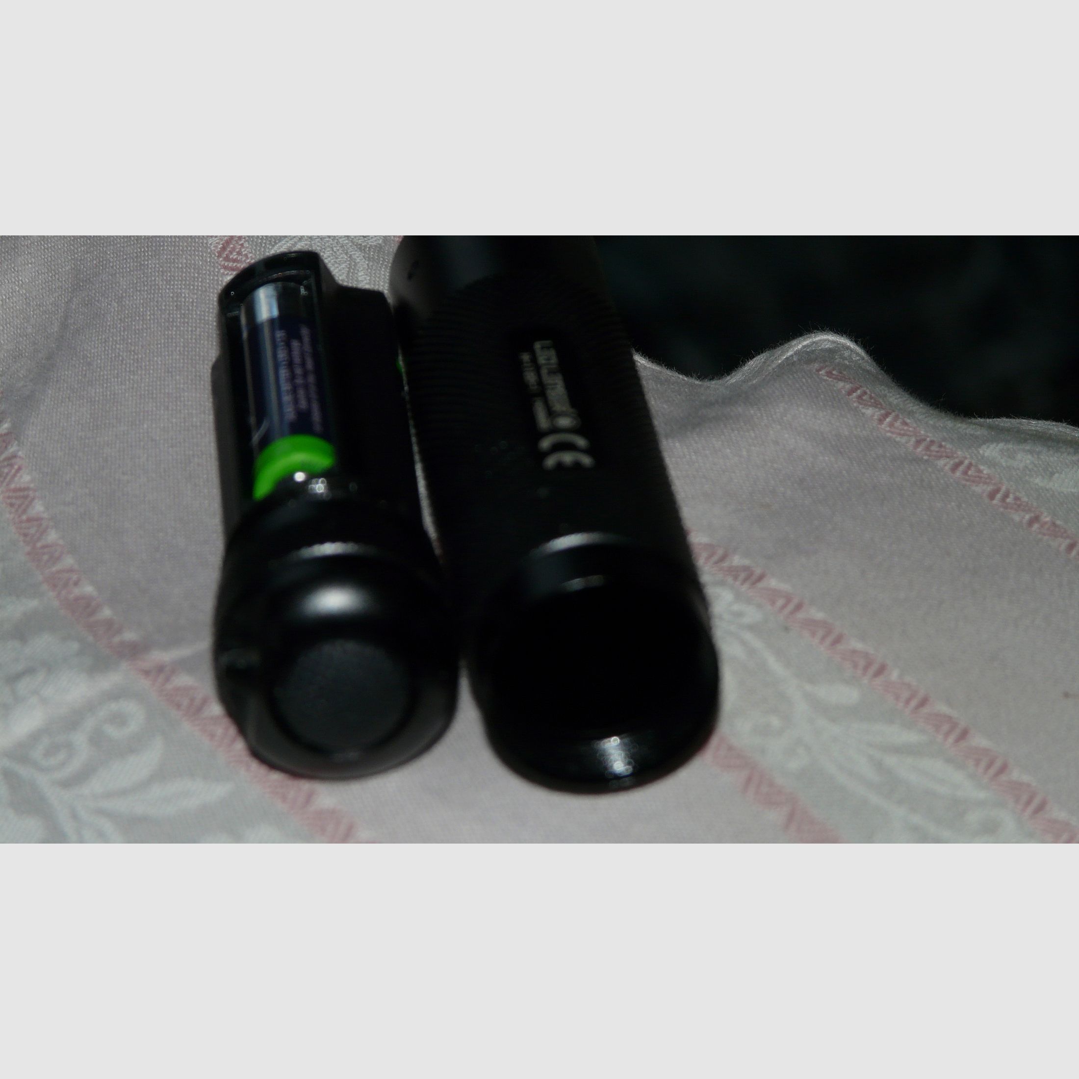 Latarka LED od LED LENSER model V2