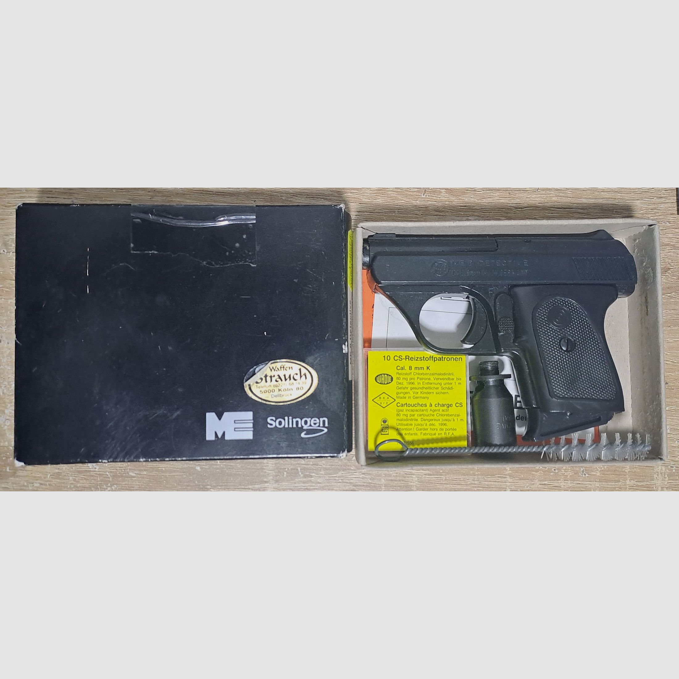 Seltene ME 8 Detective 8mm Knall im PTB 100/2 in Verpackung!