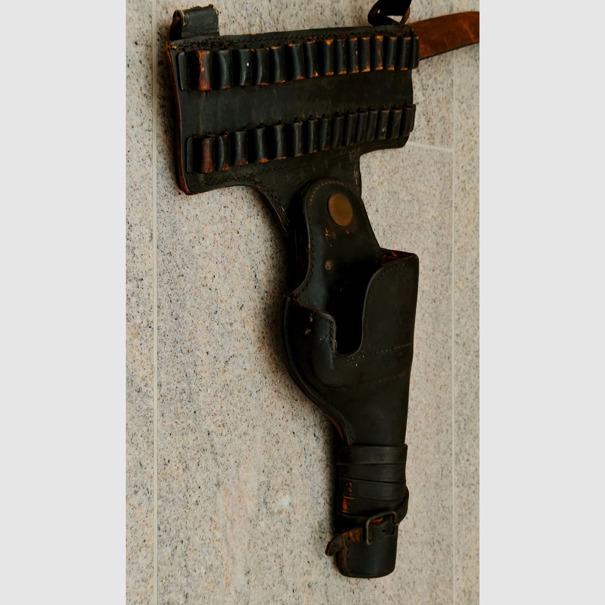 Schouder-bandolier-holster