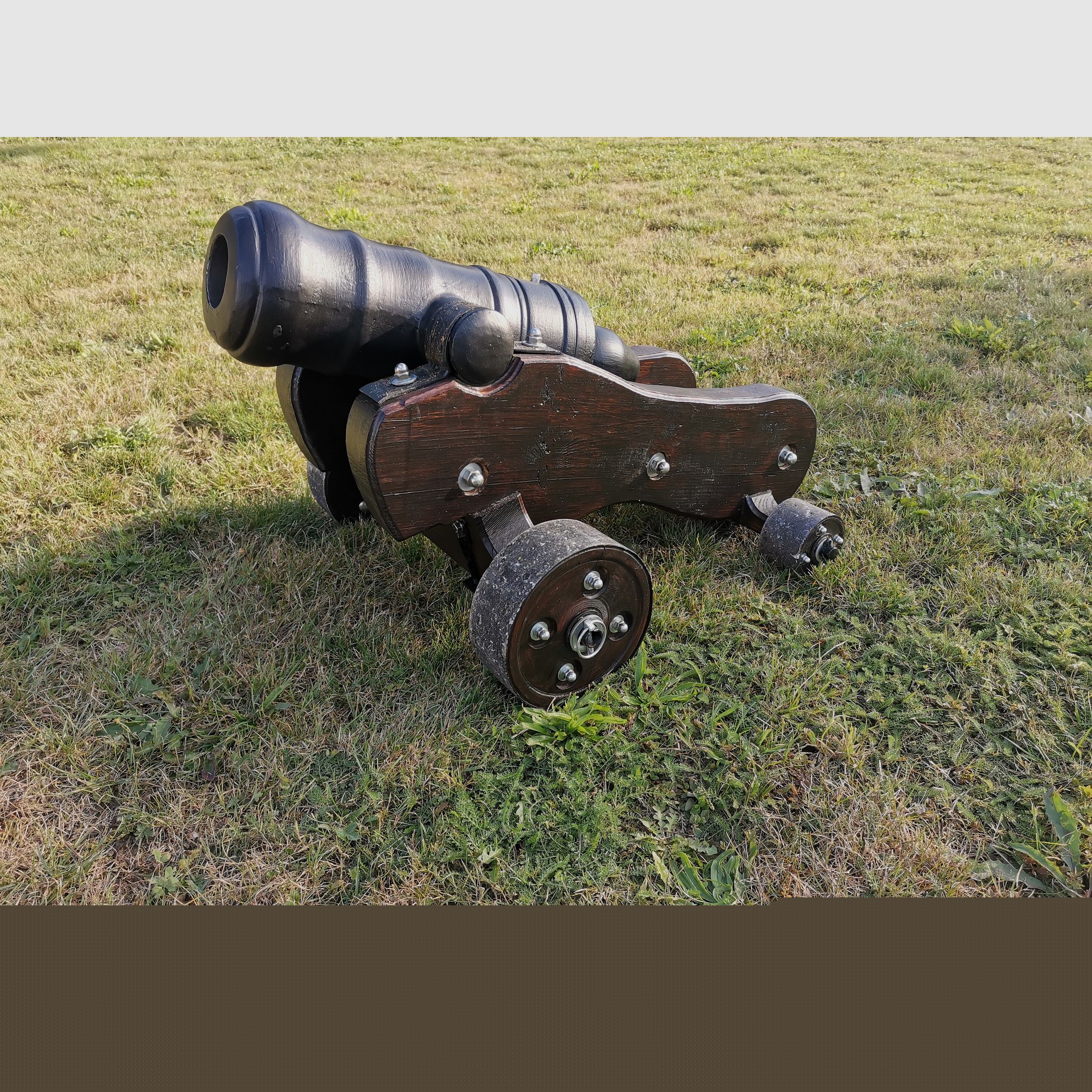 Große Böllerkanone Kaliber 75mm inkl. neuen Beschuss Vorderlader Kanone