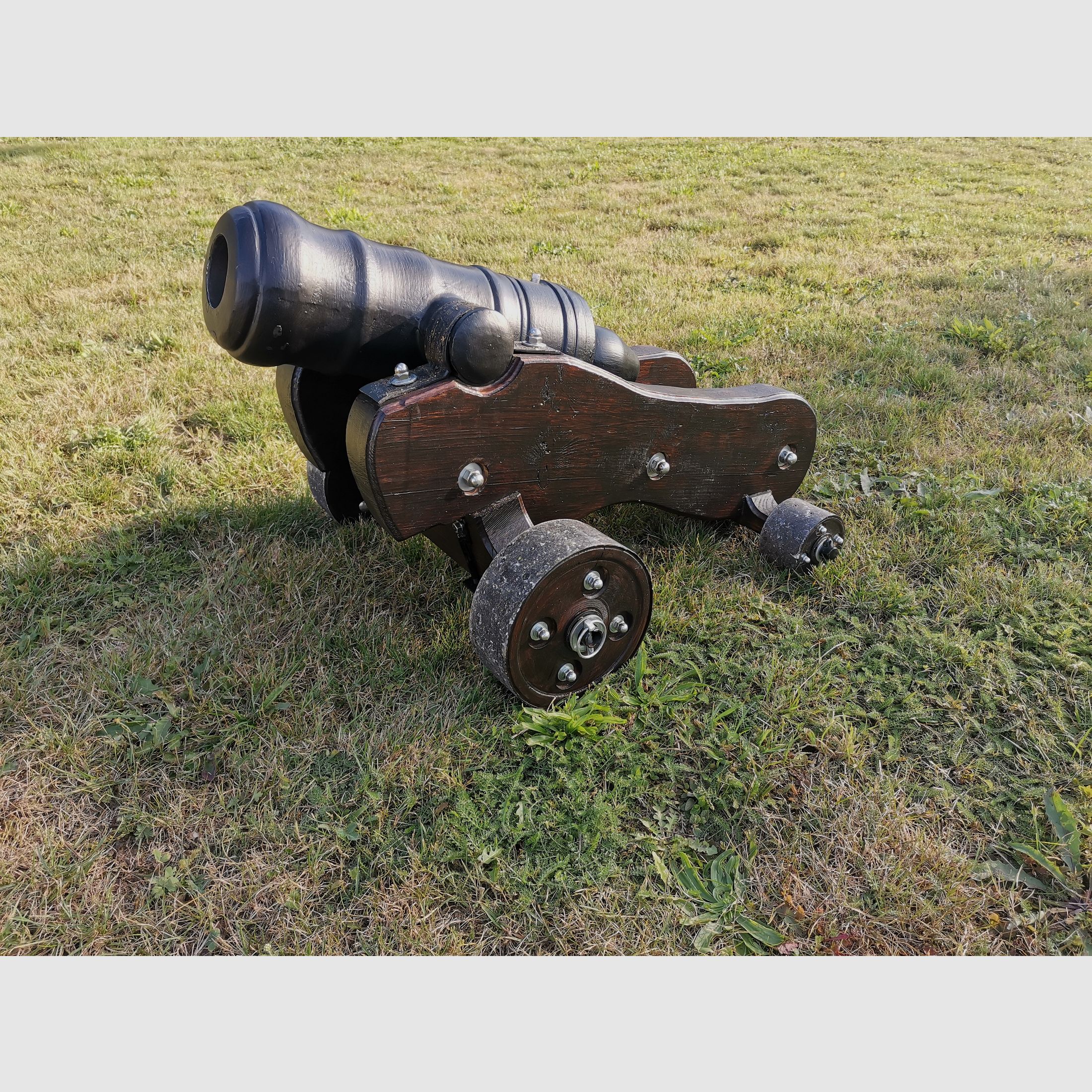 Große Böllerkanone Kaliber 75mm inkl. neuen Beschuss Vorderlader Kanone