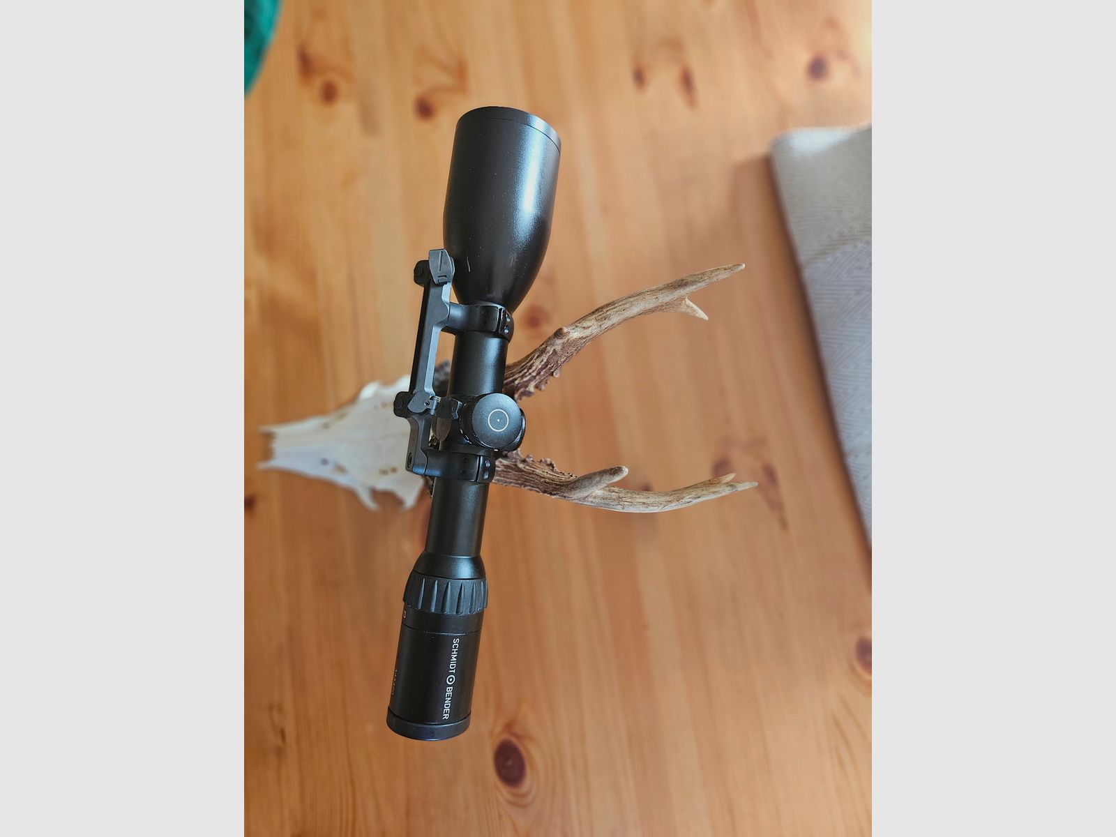Schmidt und Bender Zenith 2,5-10x56 Blaser Sattelmontage