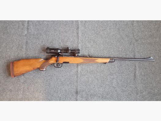 Steyr Mannlicher Model M 7x64 with 1-4X24 CIRCLE DOT reticle