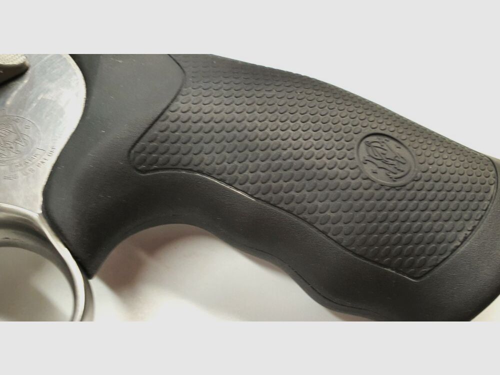 Produkte Revolver Smith & Wesson Mod.629-6 Classic Stainless