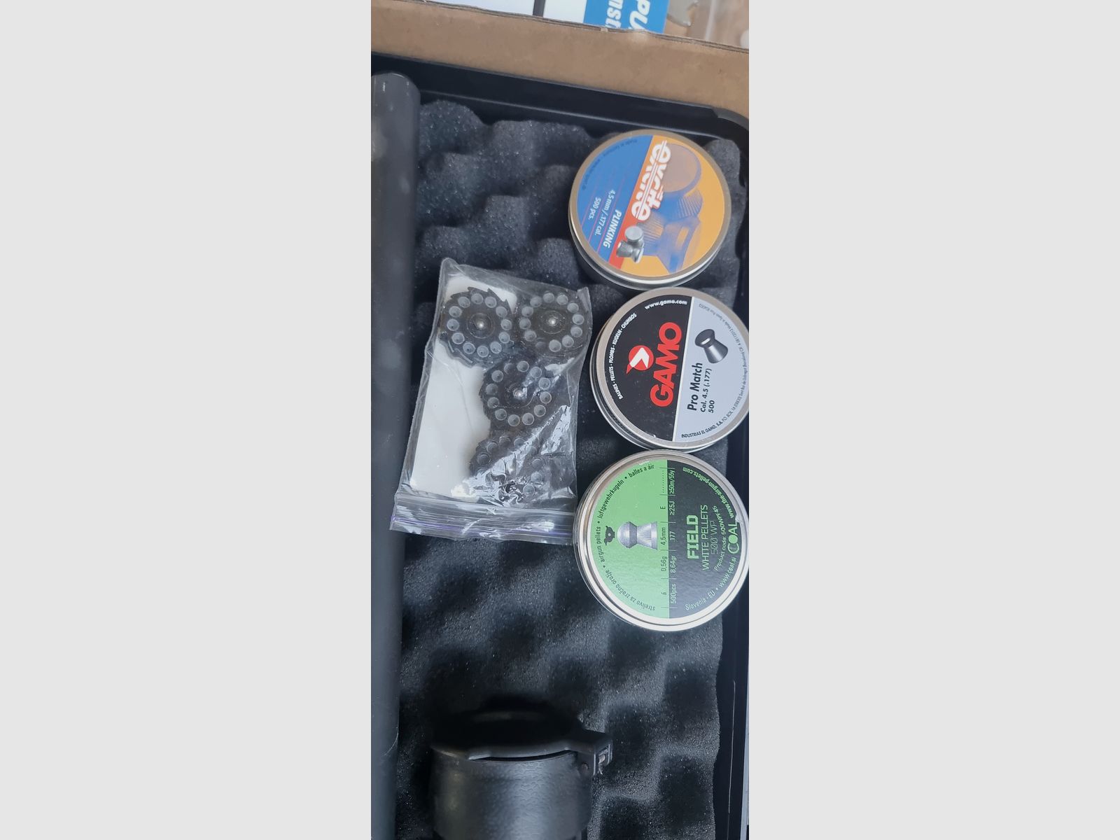 Reserviert Zbroia Kozak Pressluftgewehr Bullpulp mit  4 Magazinen, Pumpe usw