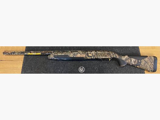 NEU: Browning Maxus 2 halbautomatische Flinte Kal. 12/76