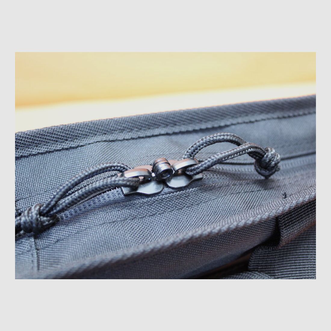 UTG - Leapers UTG Alpha Battle Carrier Sling Pack 34" Black/Metallic Grey (PVC-PSP34) Waffentasche (ca.86x36x15cm)