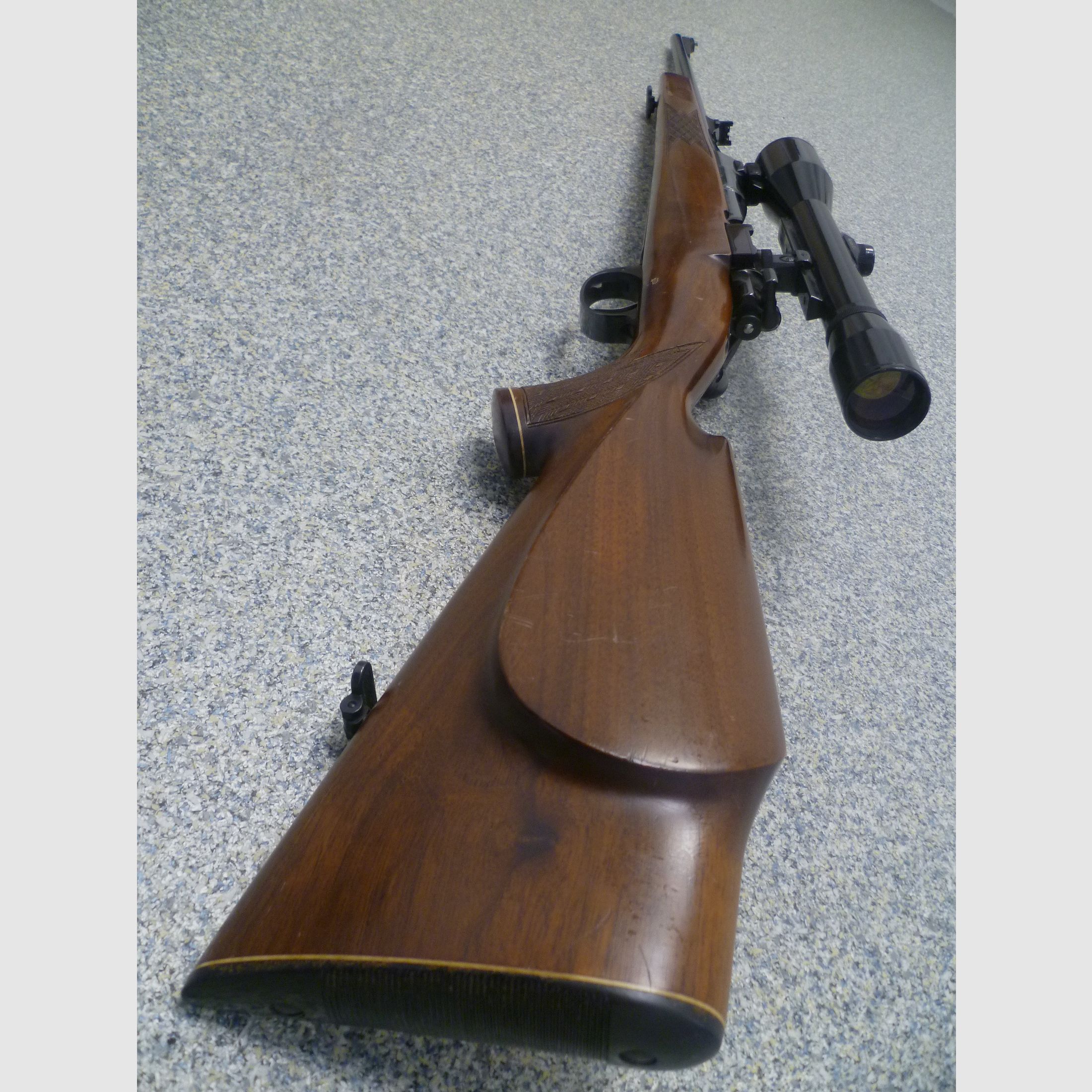 Rifle repetidora Frankonia Favorit .243 Win.