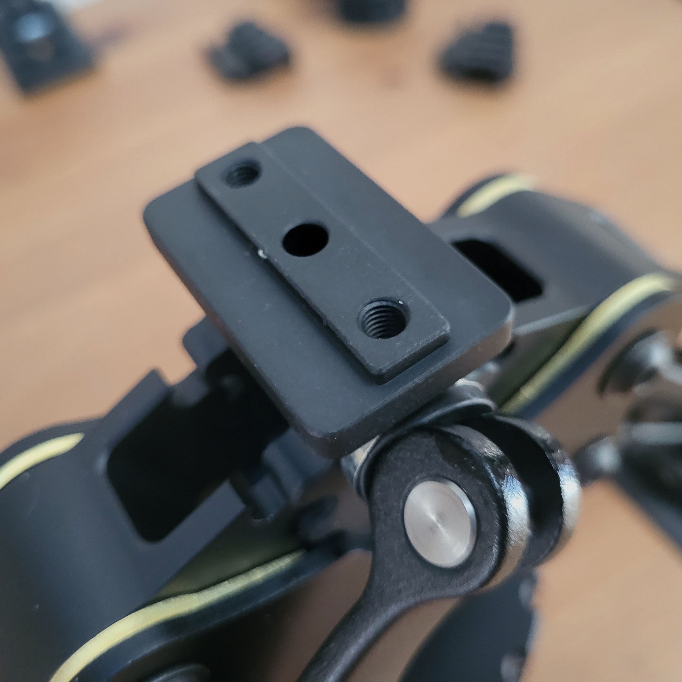 Bears Bipods Standard without earth spike, Picatinny QD, B-grade