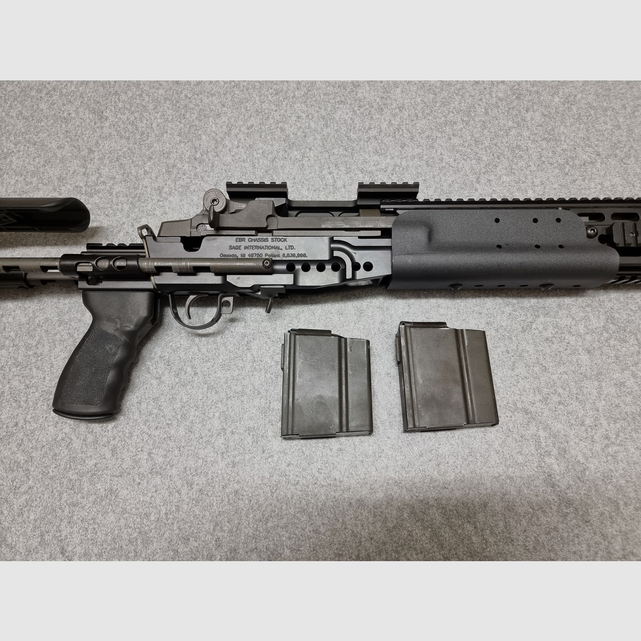 LuxDefTec LDT M14 Socom mit original Sage EBR Chassis + original Springfield Armory M1A Montage