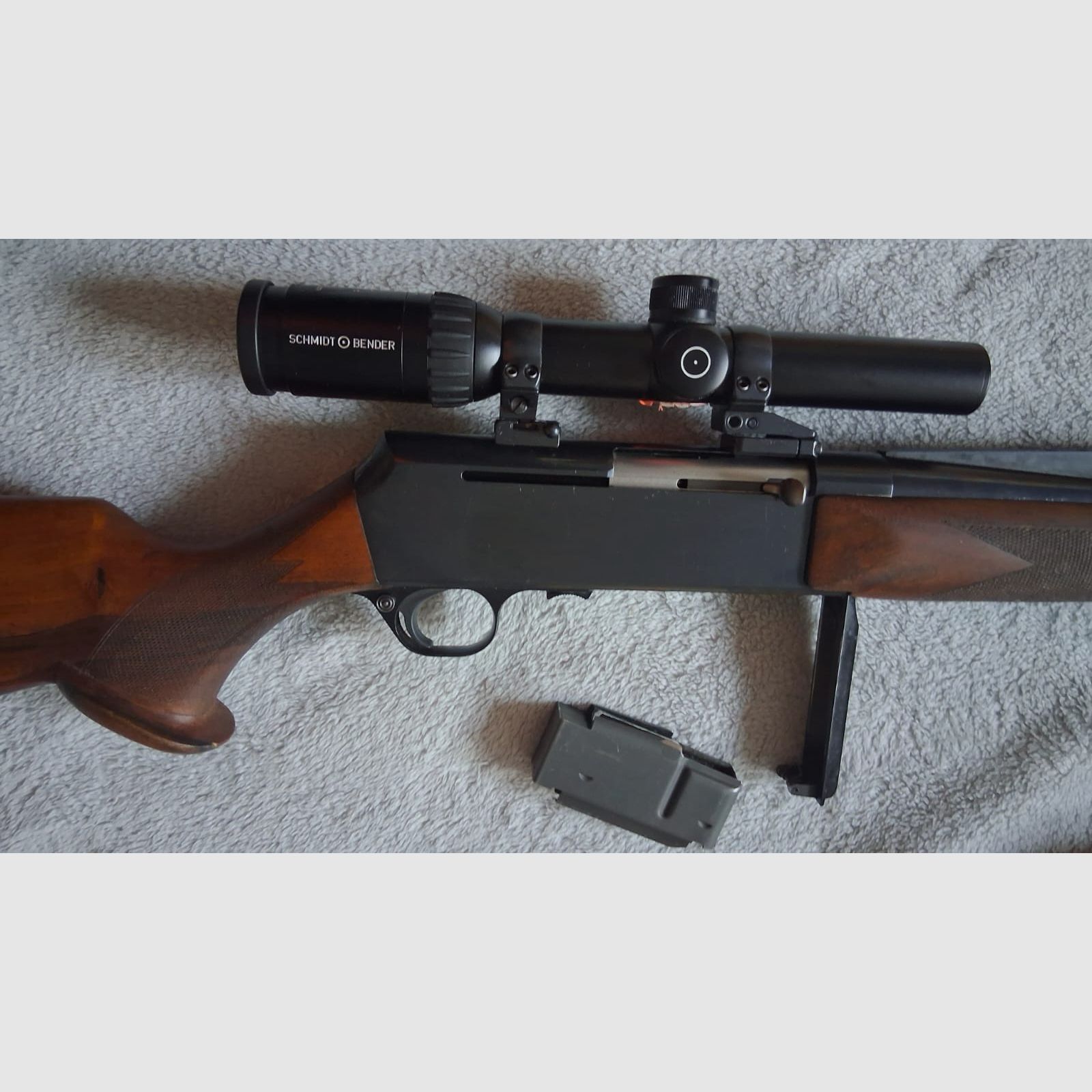 Browning Modell Bar Kaliber .308 Win mit Schmidt & Bender 1,5-4x24 mit Leuchtpunkt A7