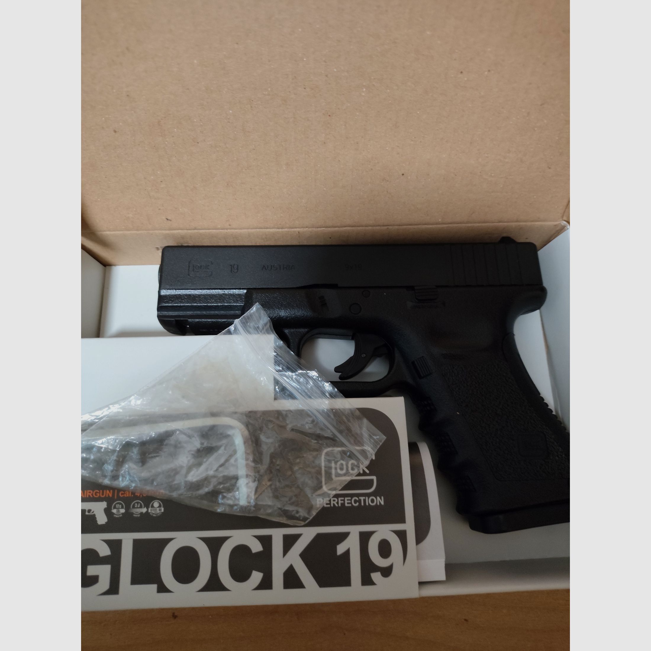 Glock 19 Co2 Pistole 4,5 BB von Umarex