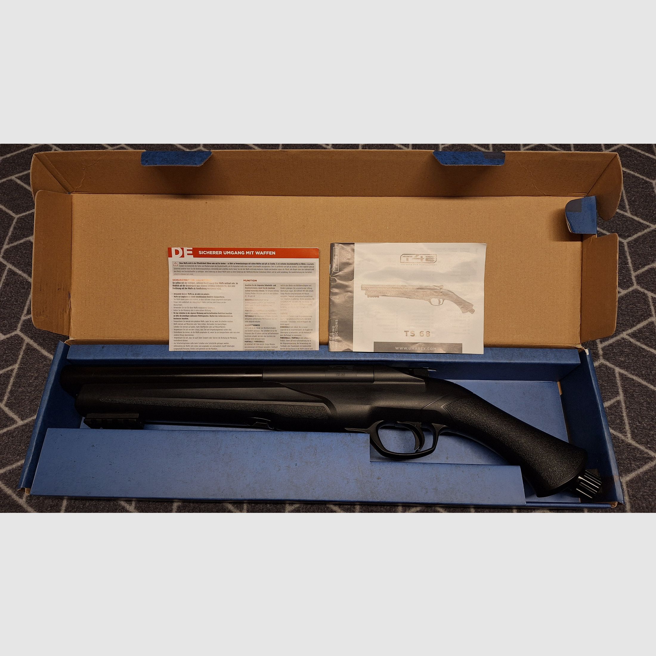 T4E TS 68 / HDS 68 Premium pakiet z zaworem eksportowym, amunicją, CO2, pociskami śrutowymi, strzałkami itp. Nowy!