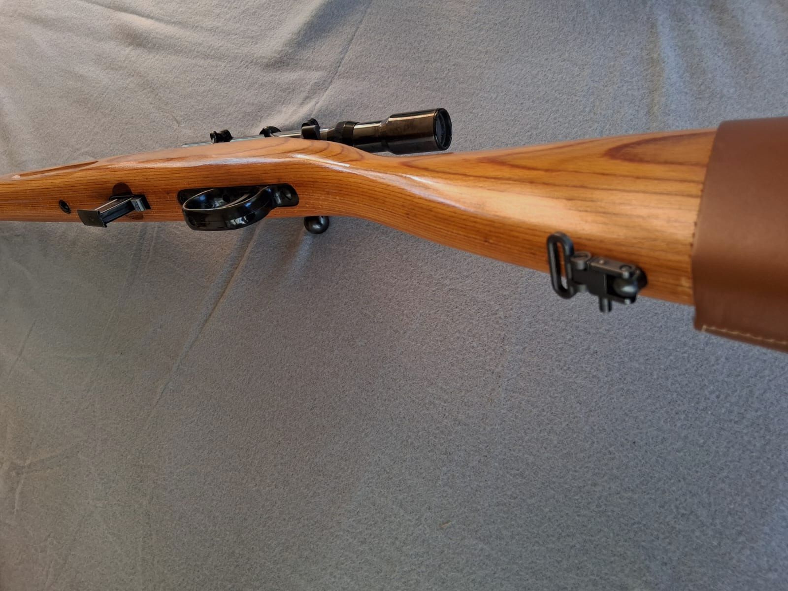 Langwaffe Suhl Repetierbüchse Sport Kal. 22LR mit Zielfernrohr 4x