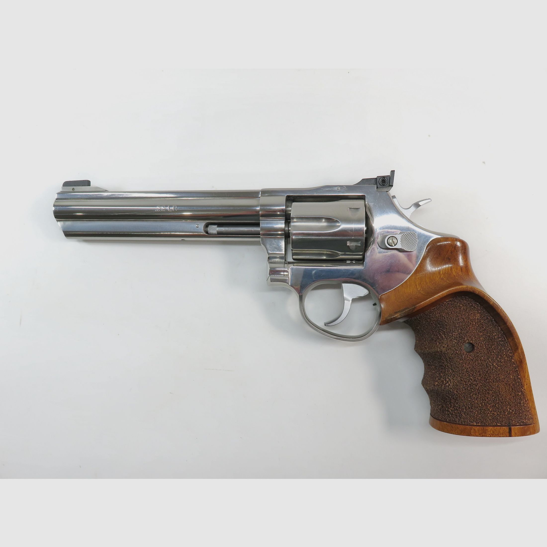 Taurus sport revolver caliber .22 | 6 inch | nickel-plated | like new