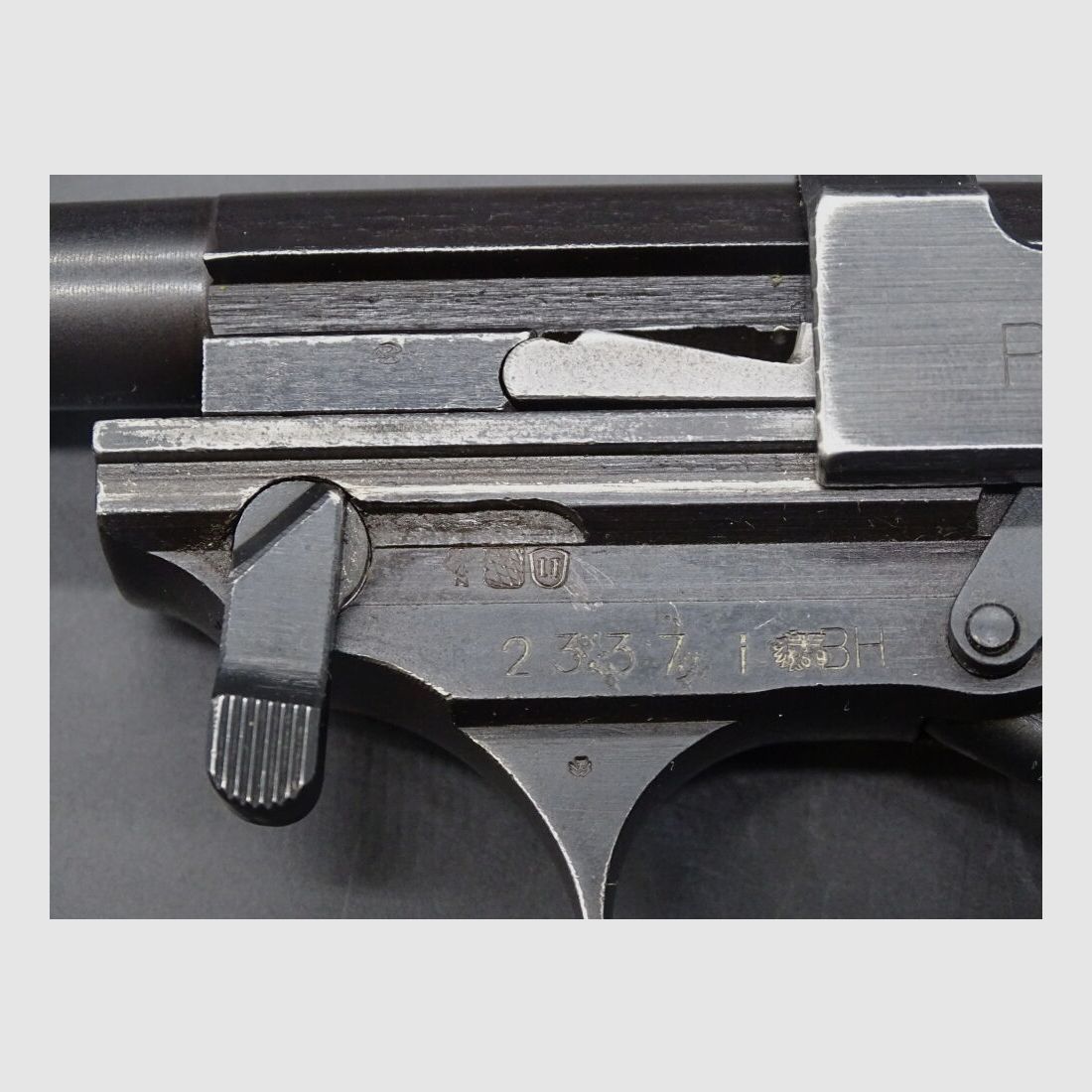 Walther P38 WWII / SVW 45 WAA 358 Kaliber 9mm Luger P38 SVW 45