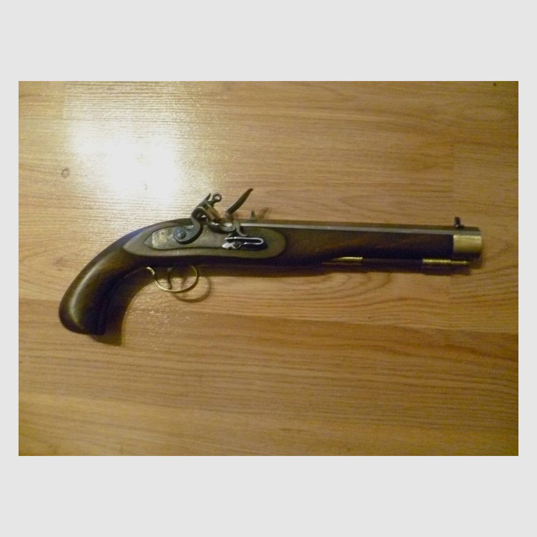 JUKAR SPAIN  Perkussionspistole  Cal.45  Steinschloss