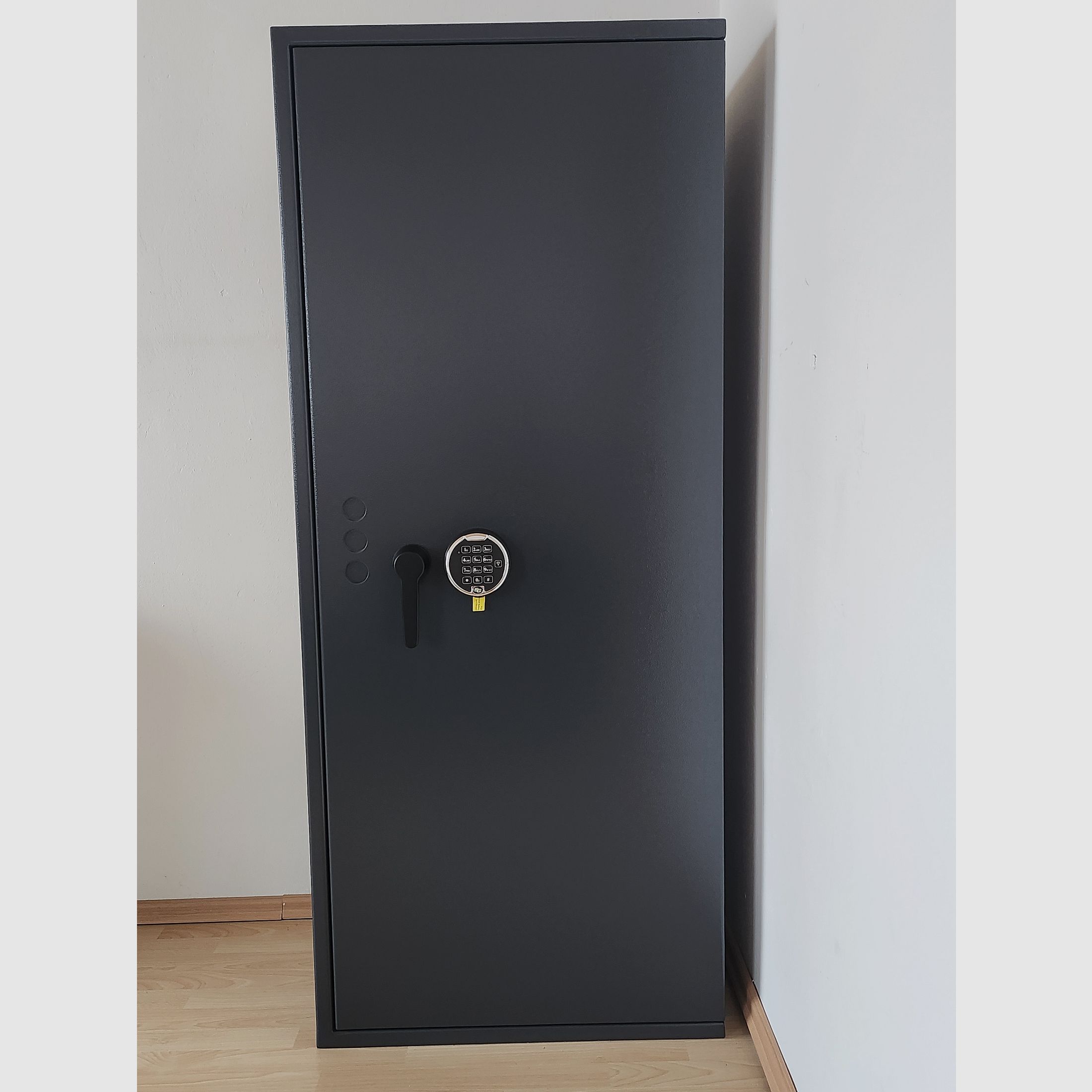 Gun Safe 1-6 Combo EN 1143-1 with shelf part | Electronic lock