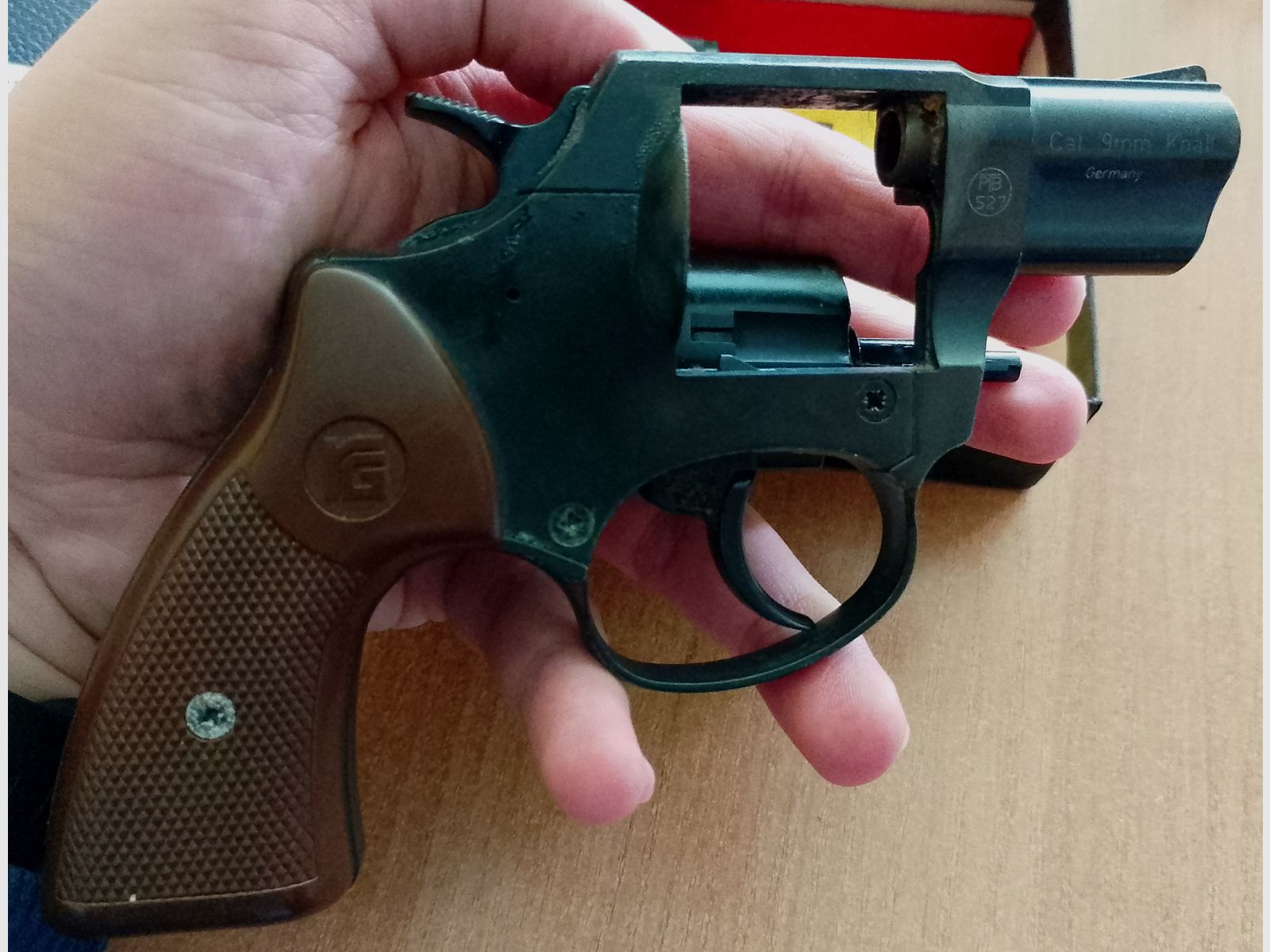 Röhm RG 59N Le Petit Schreckschussrevolver im Kaliber 9mm R.K. mit OVP!