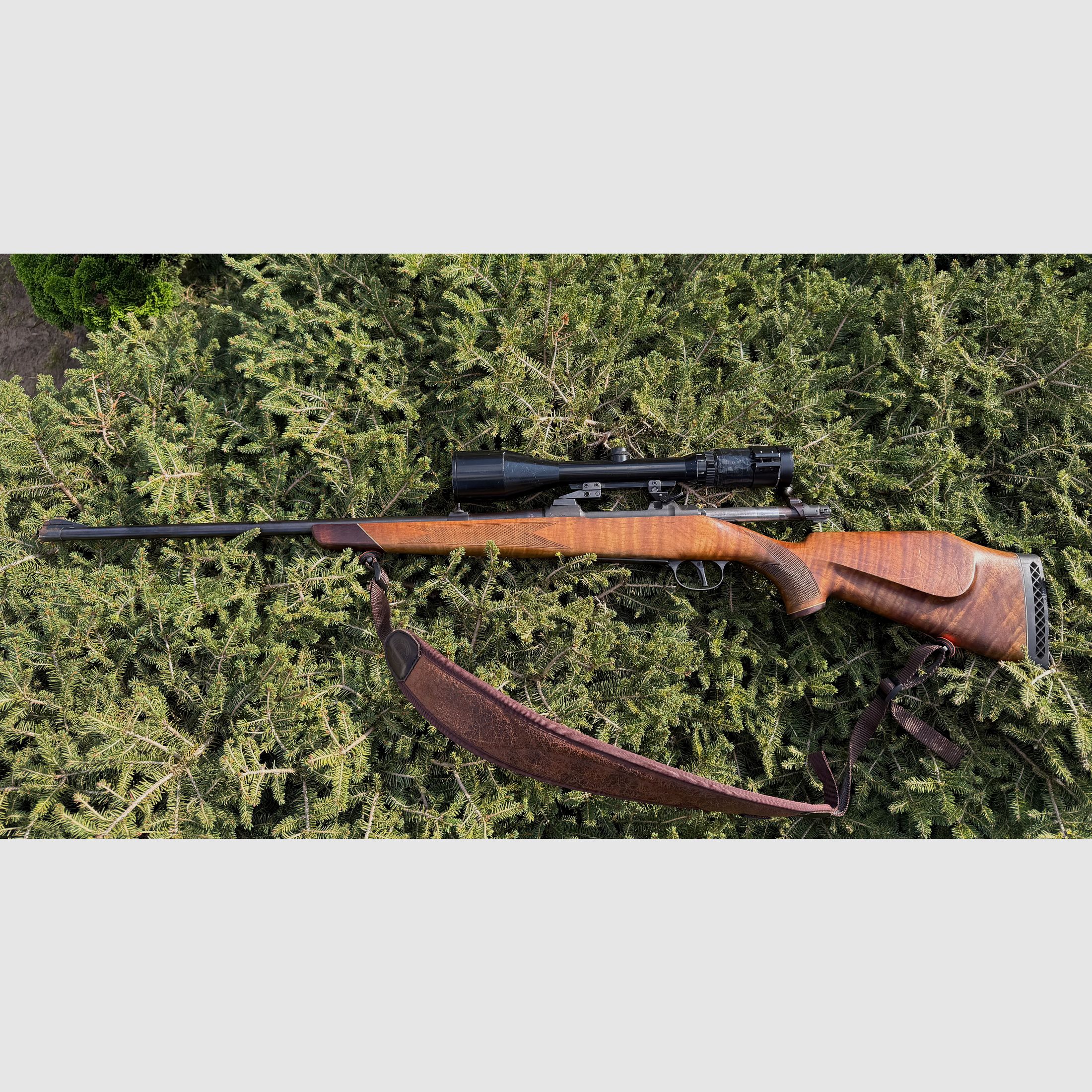 Repetierbüchse 30-06 Brno mit Optik S&B 2,5-10x56