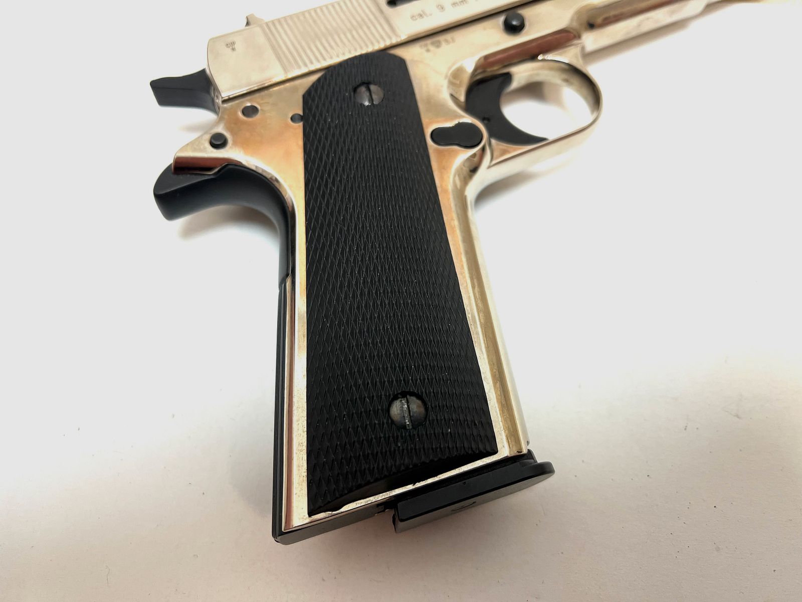 ••• Colt Government 1911 Griffschalen - Kunststoff - original •••