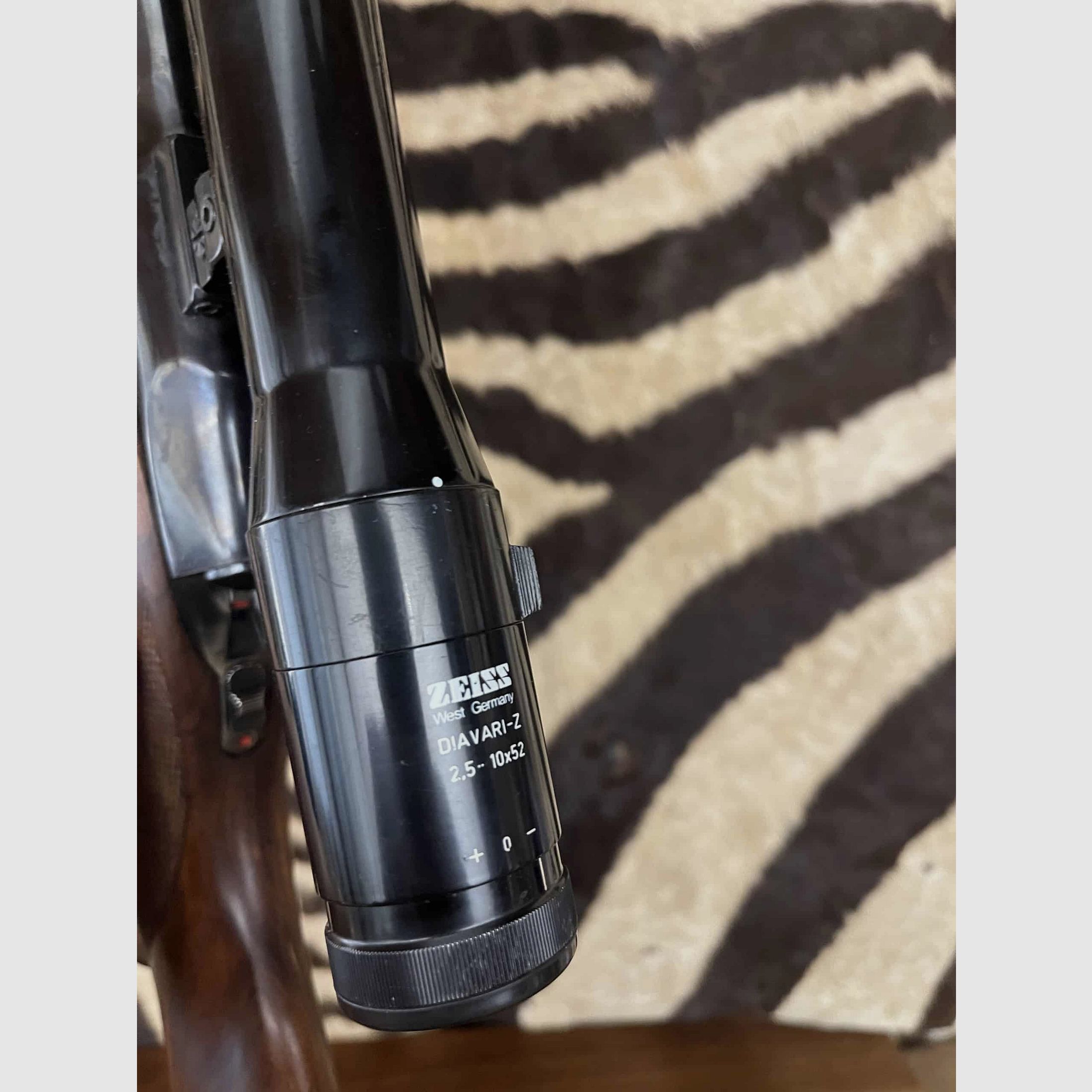 Carabine Sauer 80 cal.7×64 – ca.57cm – lunette Zeiss Diavari 2.5-10×52 – 2 chargeurs, image 5 sur 11