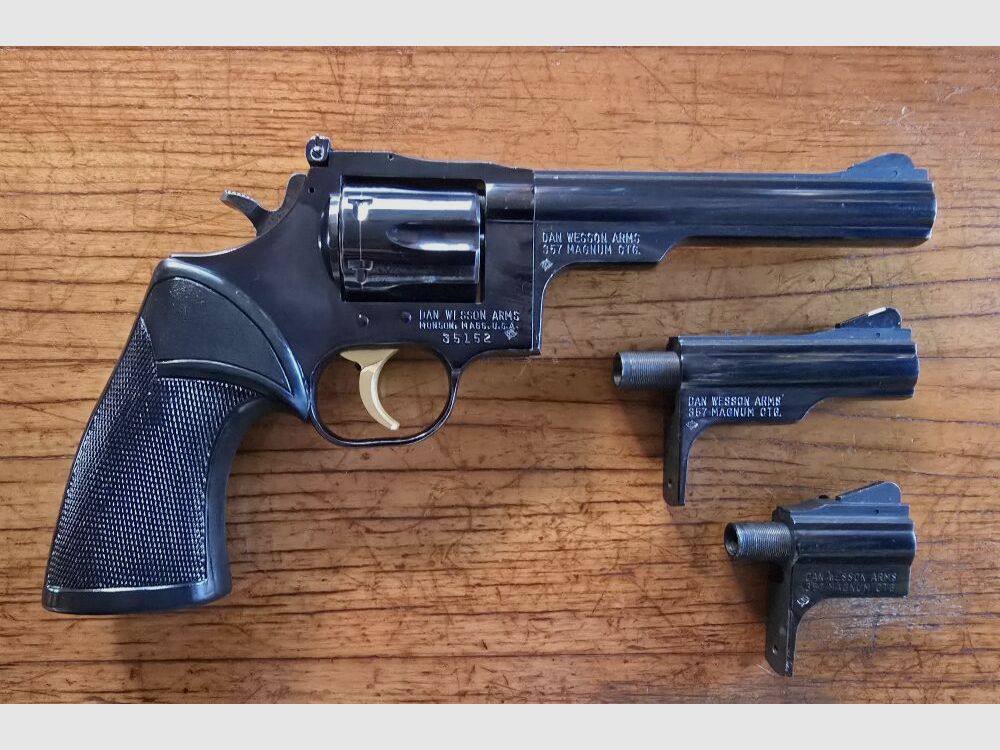 Dan Wesson Mod.15, image 1 sur 2
