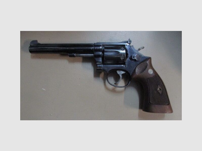 Revolver Smith & Wesson Mod. 17-2 sehr gut 6 Zoll 17-2