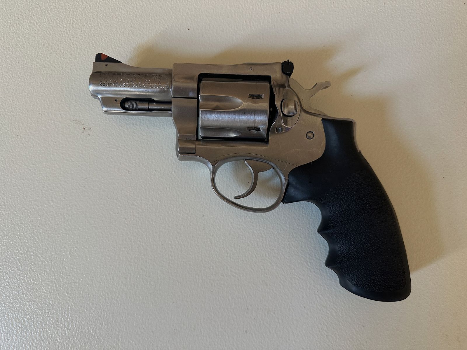 Ruger Security-Six Stainless .357 Magnum, 2¾ inches, 6-shot, Pachmayr grip
