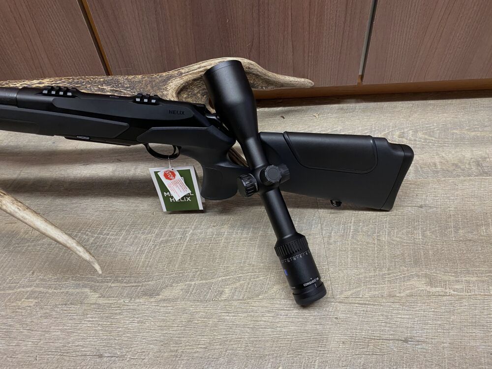 Merkel	 RX Helix Speedster Black, mit Zeiss Conquest V6 2,5-15x56, 51cm LL
