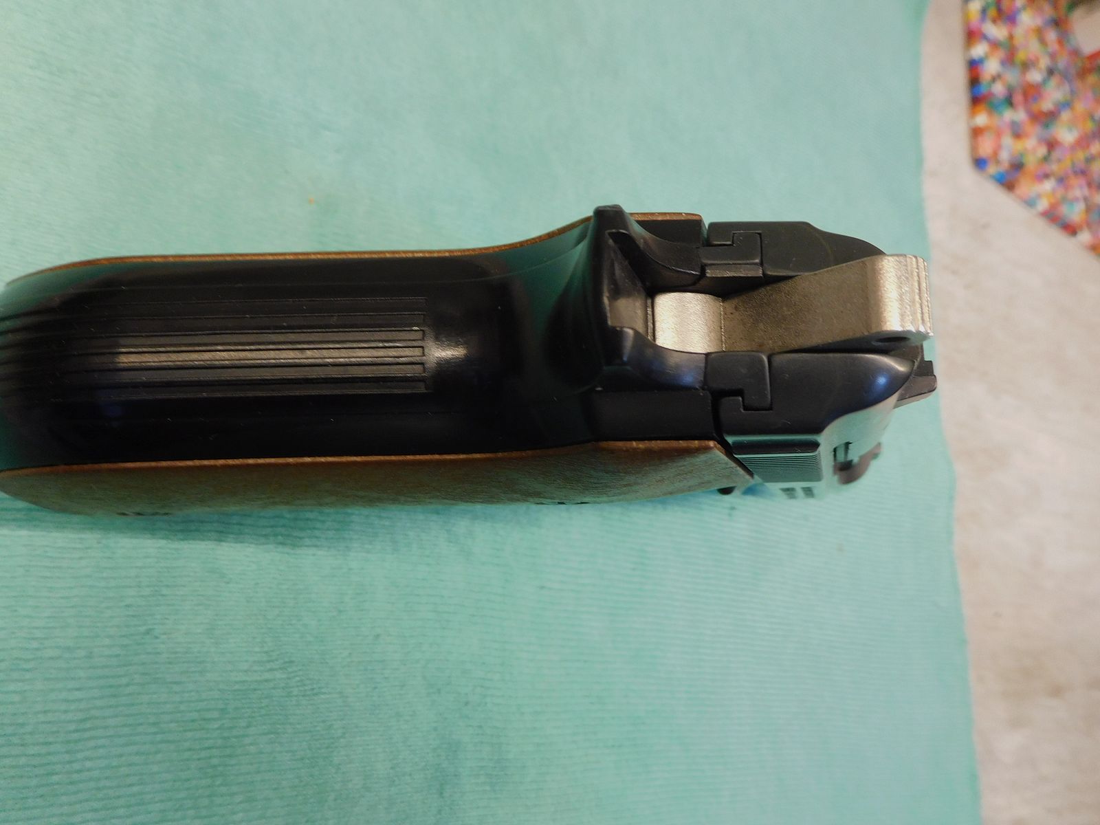 Weihrauch HW 94 Pistolet alarmowy Kal. 9 mm naboje z brzegiem z akcesoriami